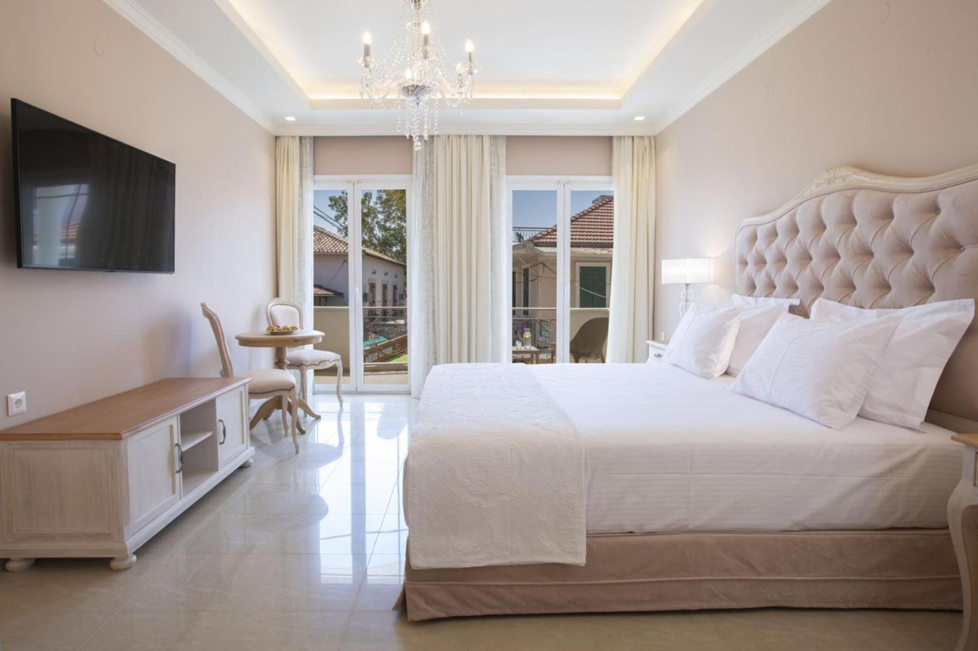 Vk Luxury Suites - Private Parking - Adults Only Нидри Екстериор снимка