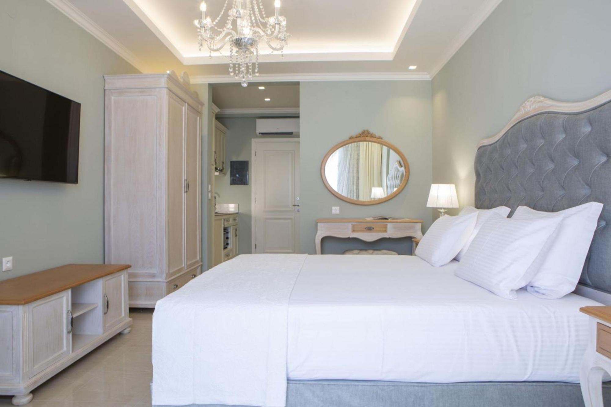 Vk Luxury Suites - Private Parking - Adults Only Нидри Екстериор снимка