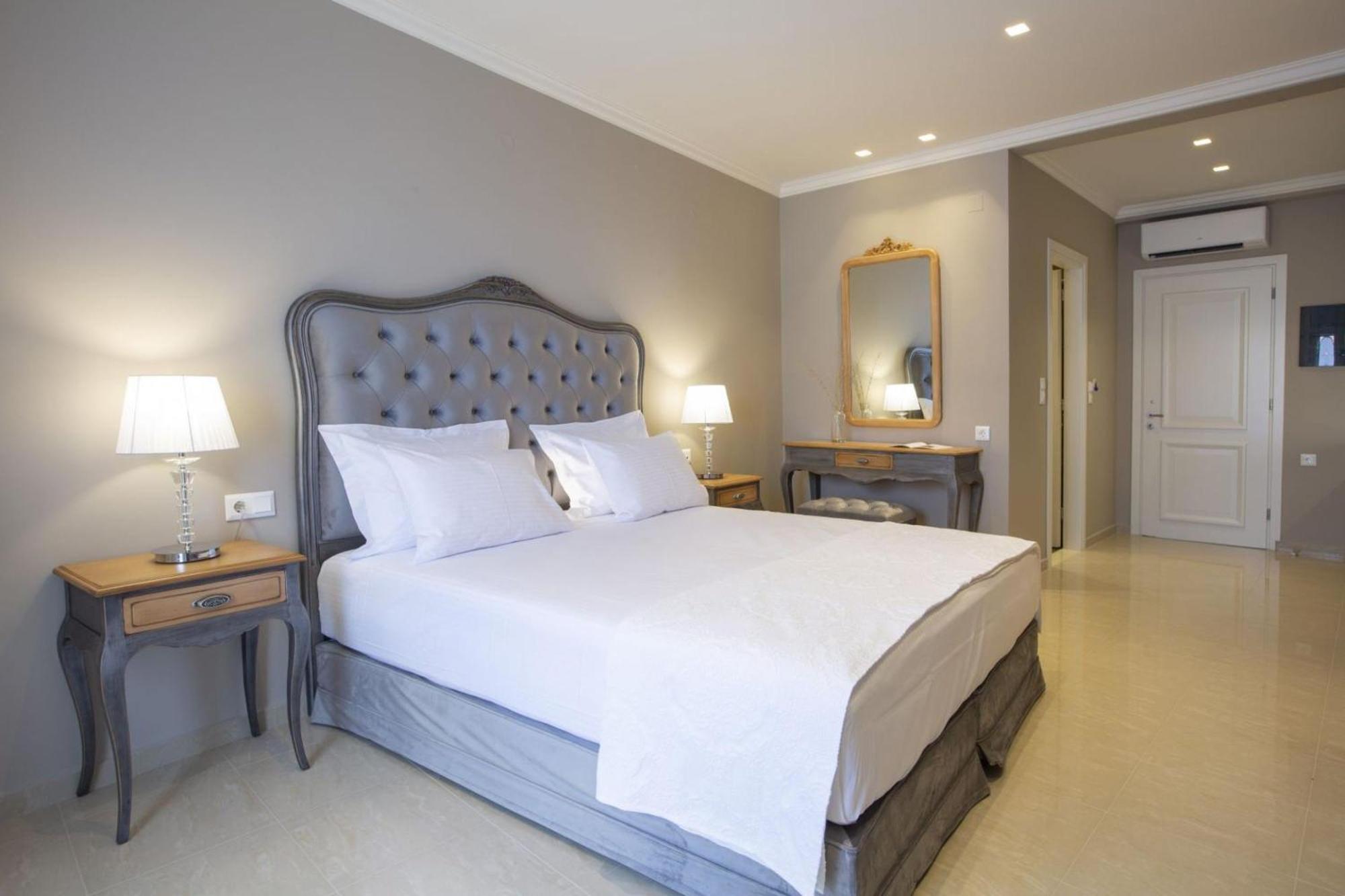 Vk Luxury Suites - Private Parking - Adults Only Нидри Екстериор снимка