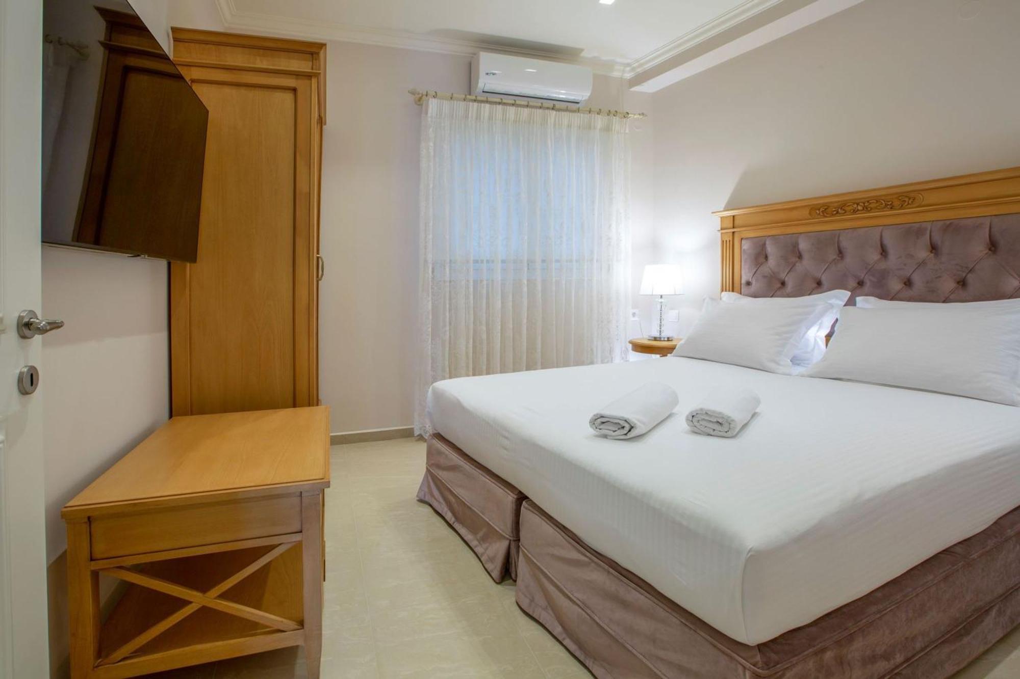 Vk Luxury Suites - Private Parking - Adults Only Нидри Екстериор снимка