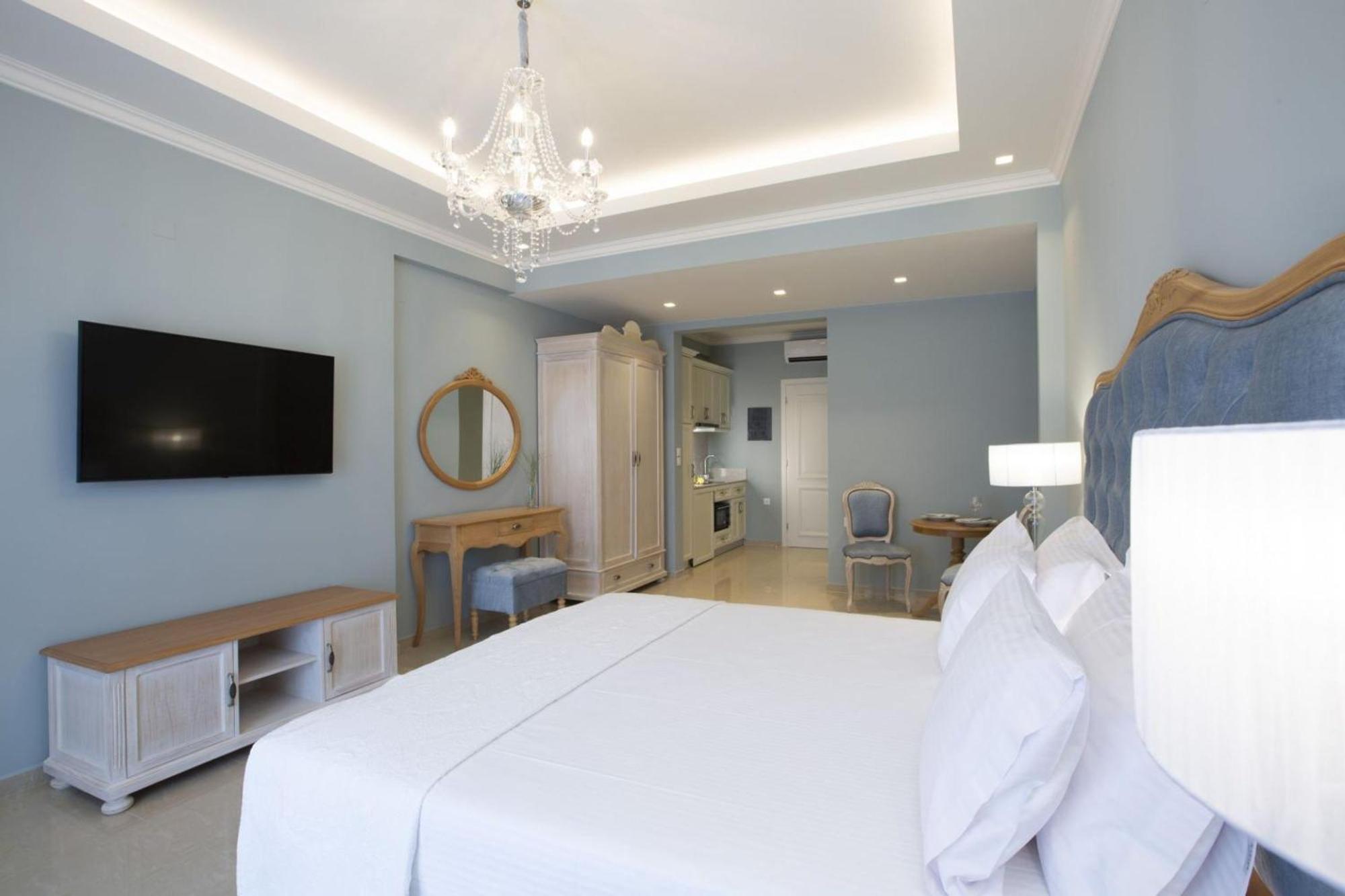 Vk Luxury Suites - Private Parking - Adults Only Нидри Екстериор снимка