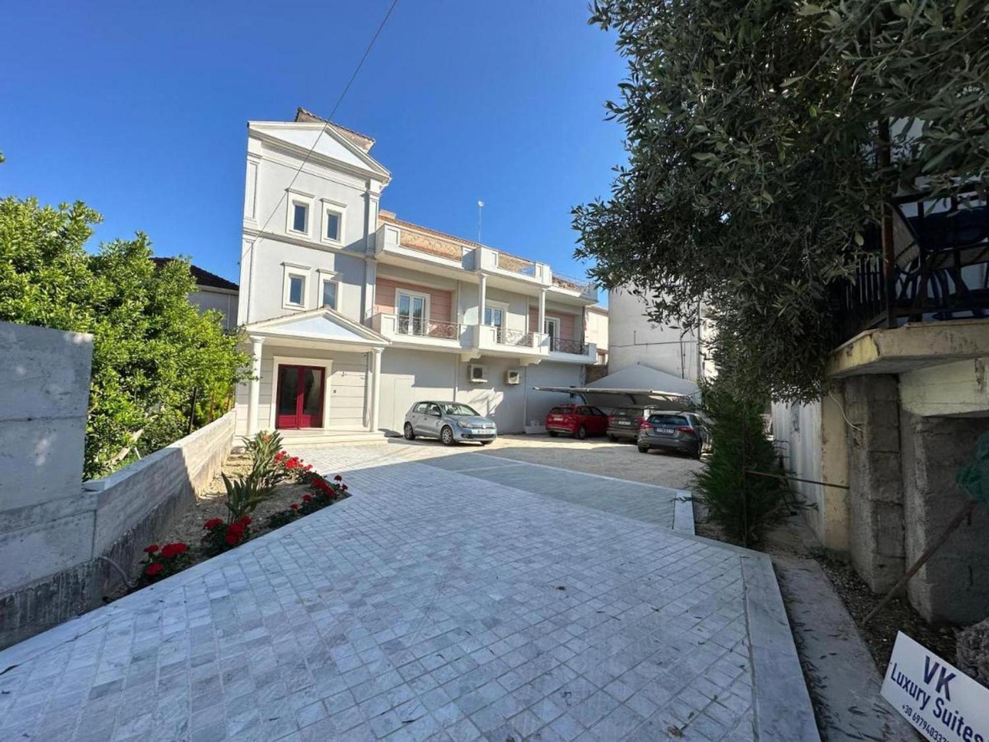Vk Luxury Suites - Private Parking - Adults Only Нидри Екстериор снимка