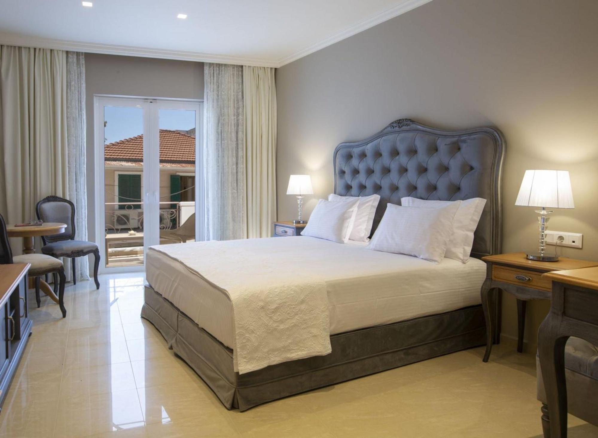 Vk Luxury Suites - Private Parking - Adults Only Нидри Екстериор снимка