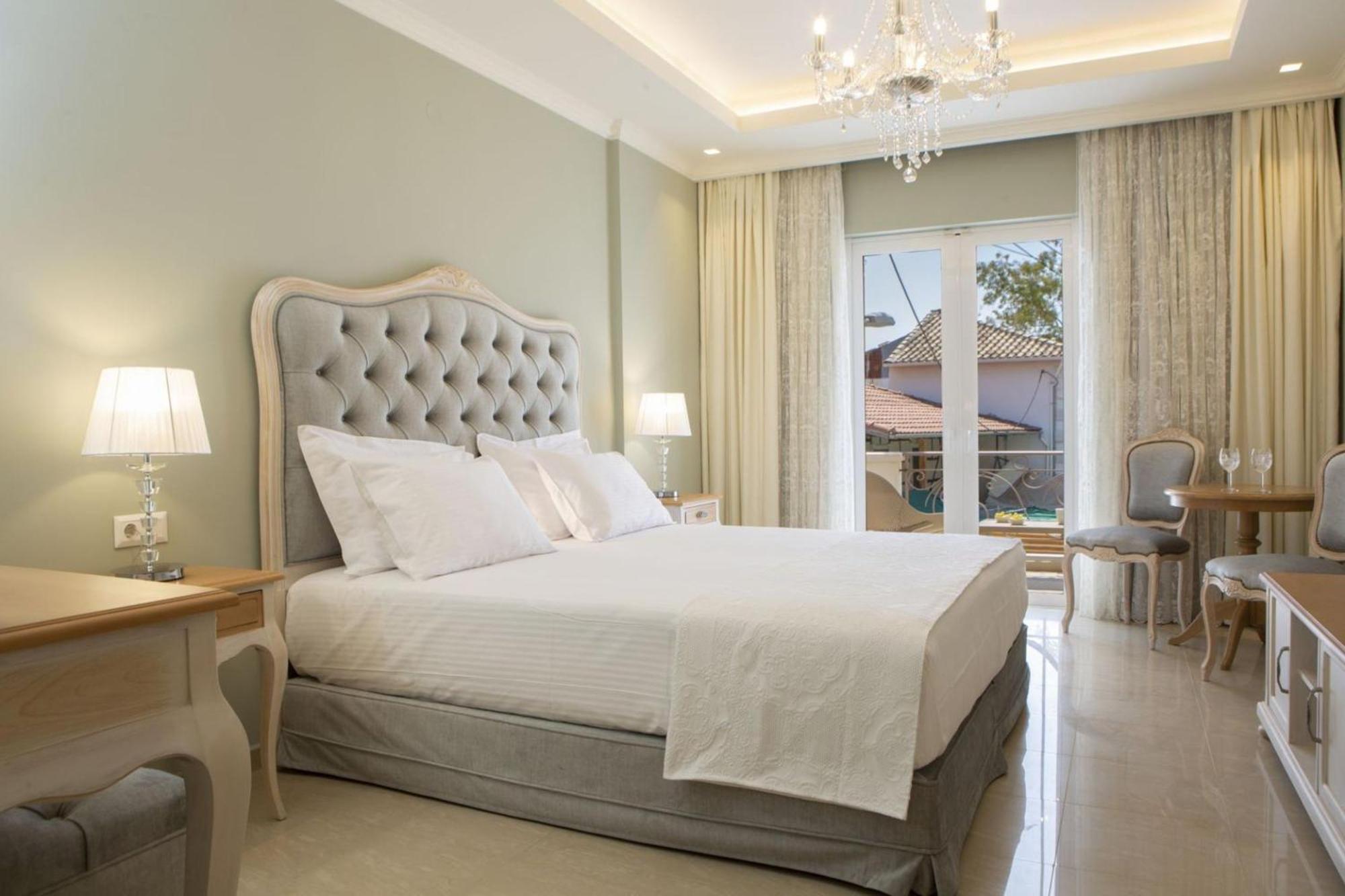 Vk Luxury Suites - Private Parking - Adults Only Нидри Екстериор снимка